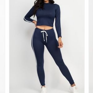 2 piece long sleeve active wear with leggings